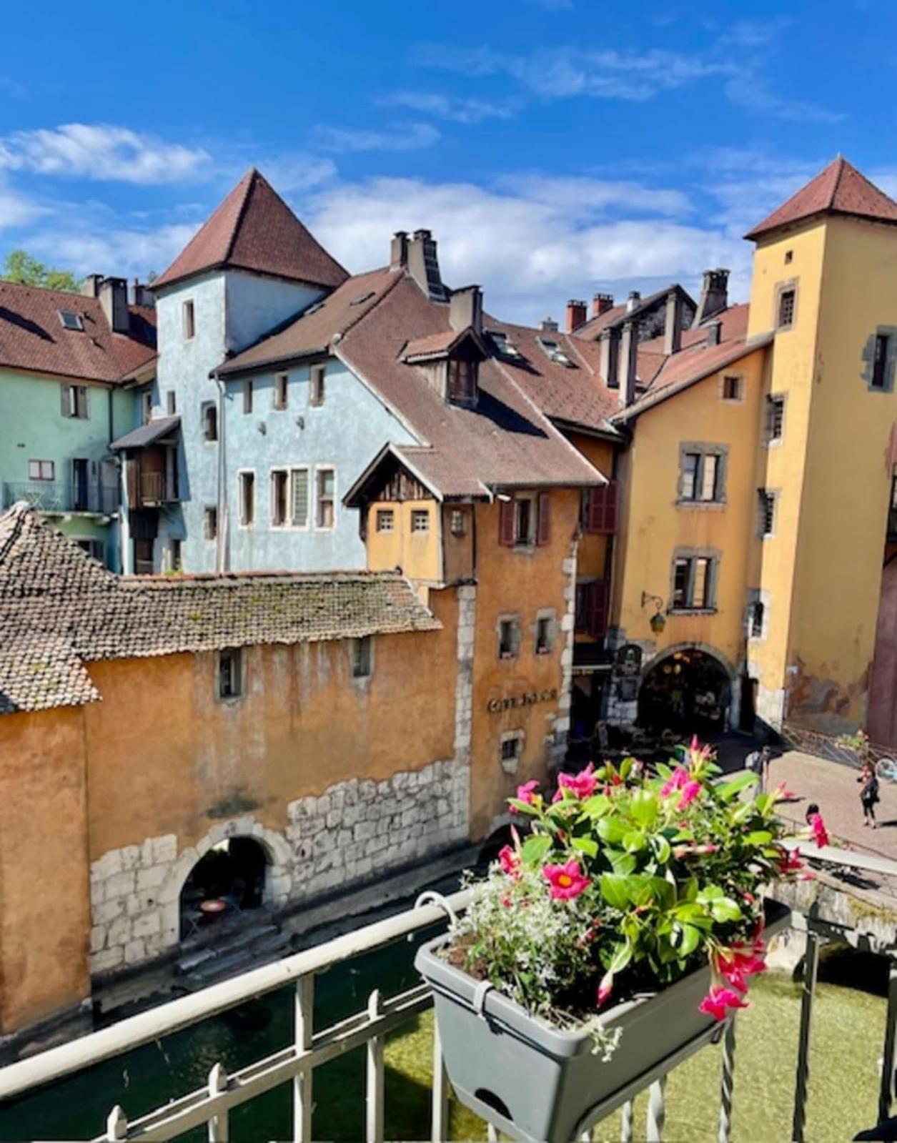 Le Canal - Nice Studio On The Venice Of The Alps آنسي المظهر الخارجي الصورة