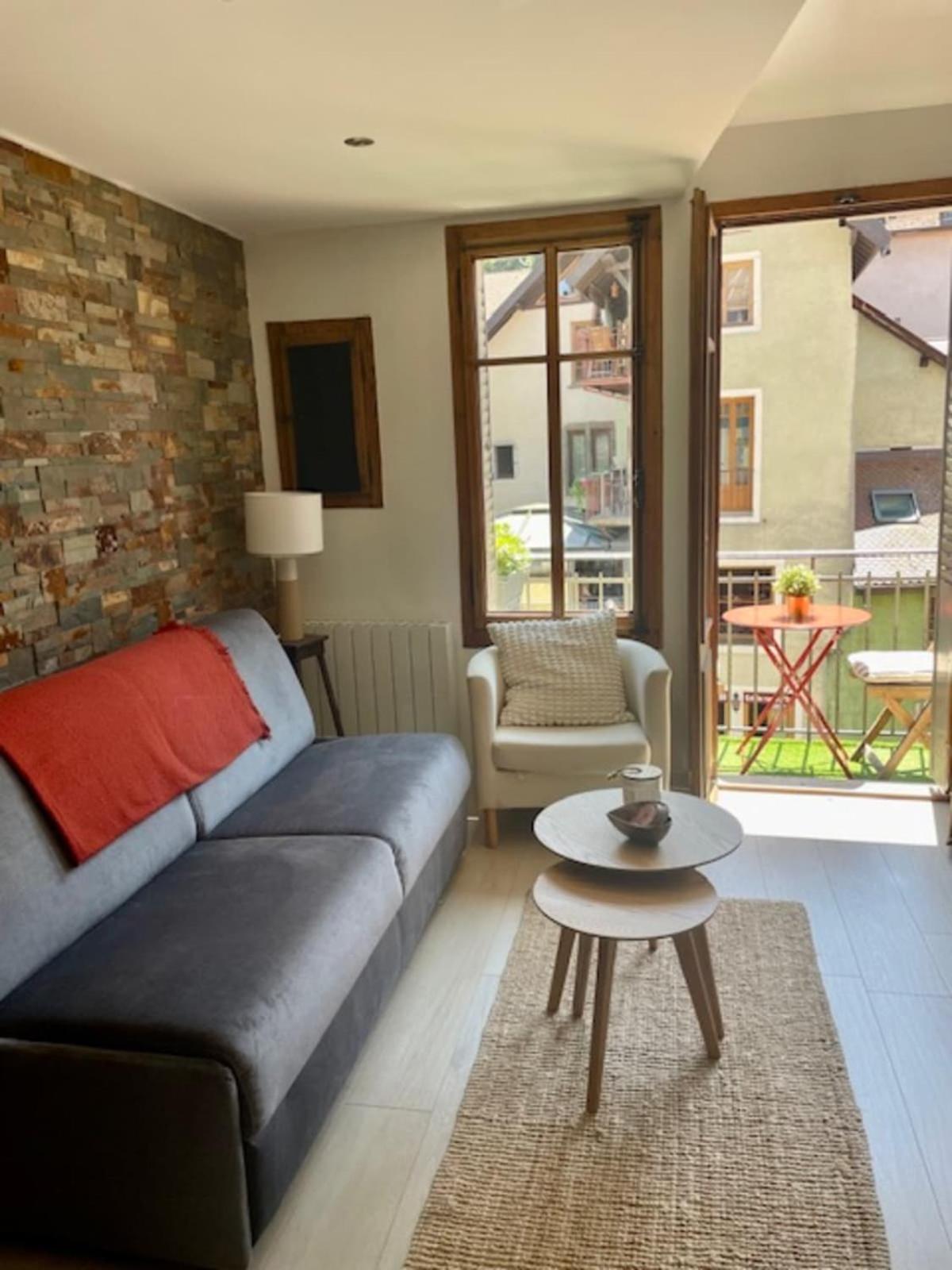 Le Canal - Nice Studio On The Venice Of The Alps آنسي المظهر الخارجي الصورة